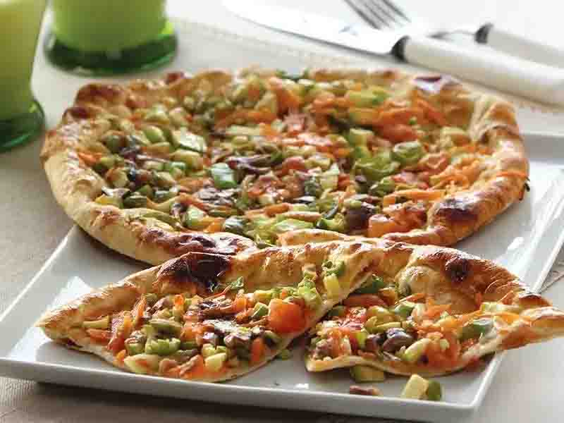 Sebzeli Kaşarlı Pide